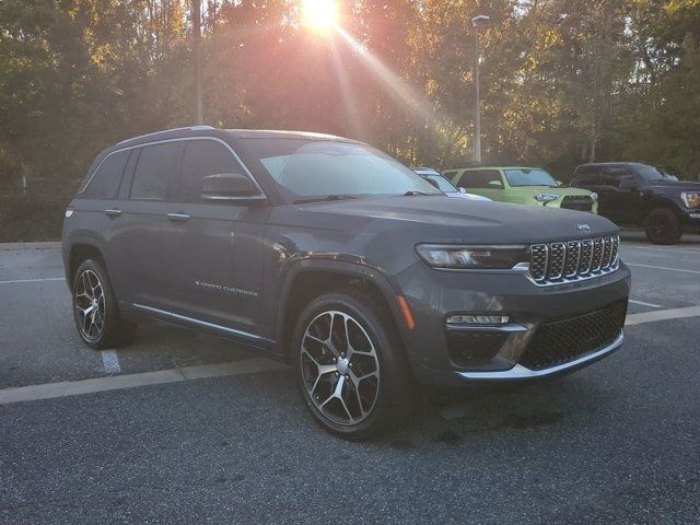 2023 Jeep Grand Cherokee Summit Reserve