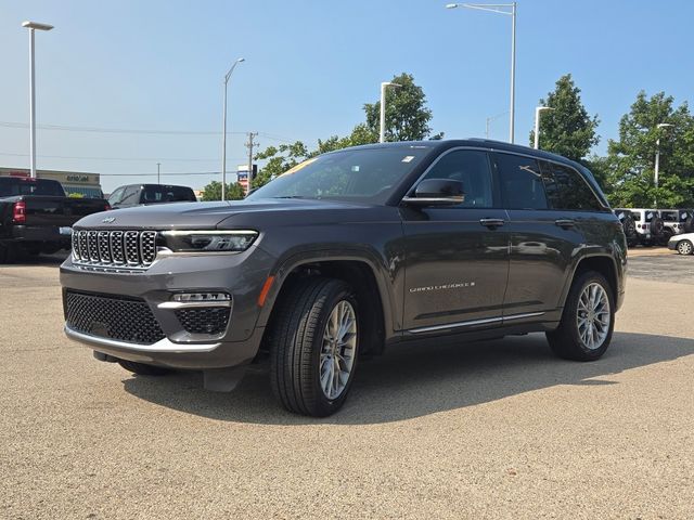 2023 Jeep Grand Cherokee Summit