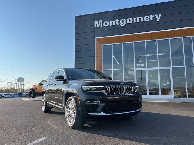 2023 Jeep Grand Cherokee Summit