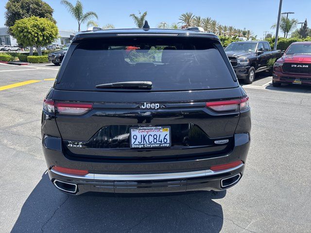 2023 Jeep Grand Cherokee Summit