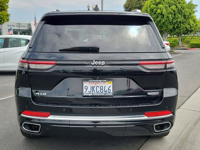 2023 Jeep Grand Cherokee Summit