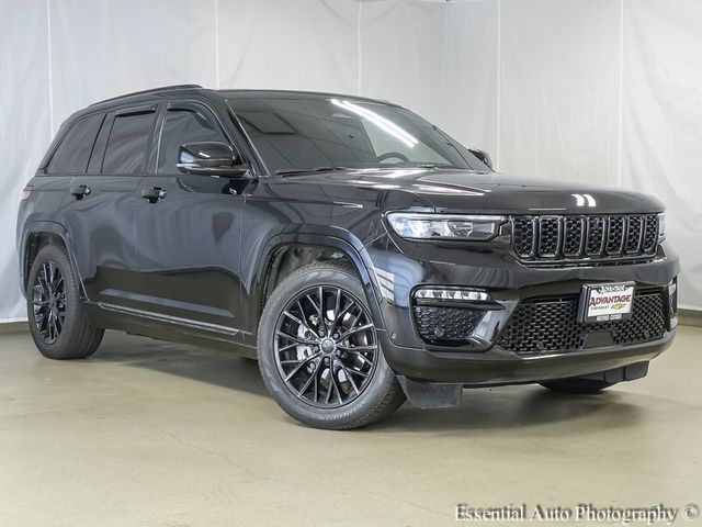 2023 Jeep Grand Cherokee Summit