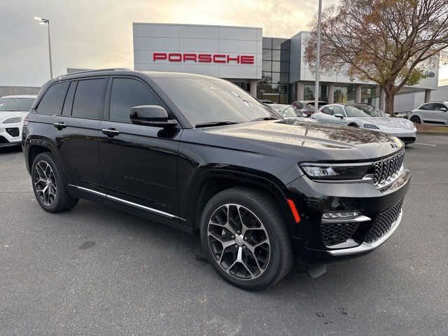 2023 Jeep Grand Cherokee Summit Reserve