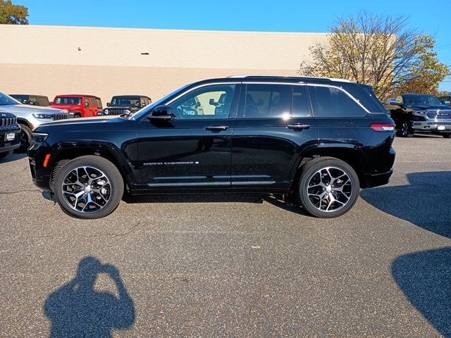 2023 Jeep Grand Cherokee Summit Reserve