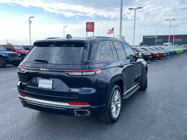 2023 Jeep Grand Cherokee Summit