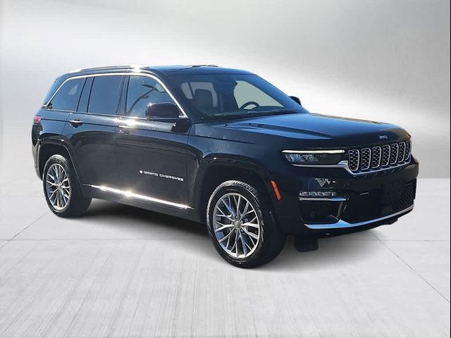 2023 Jeep Grand Cherokee Summit