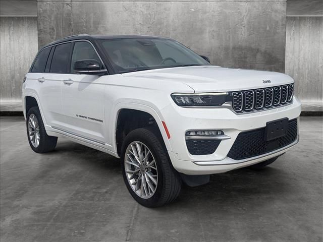 2023 Jeep Grand Cherokee Summit