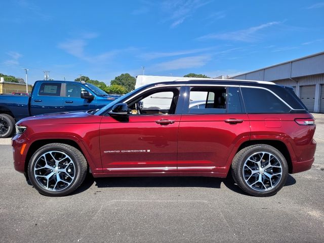 2023 Jeep Grand Cherokee Summit Reserve