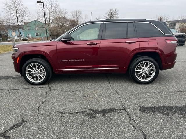 2023 Jeep Grand Cherokee Summit