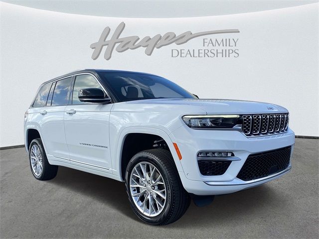 2023 Jeep Grand Cherokee Summit