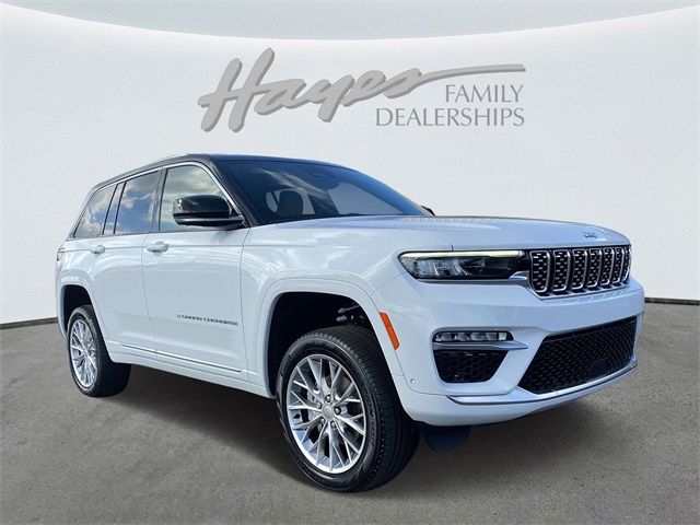 2023 Jeep Grand Cherokee Summit