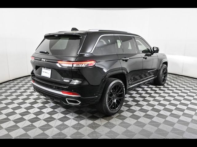 2023 Jeep Grand Cherokee Summit