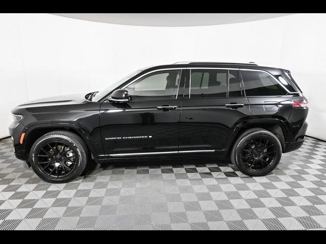 2023 Jeep Grand Cherokee Summit