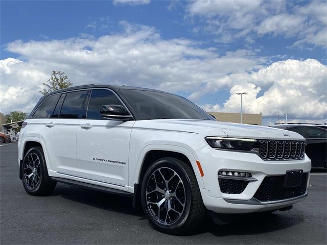 2023 Jeep Grand Cherokee Summit Reserve