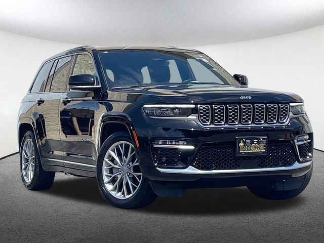 2023 Jeep Grand Cherokee Summit