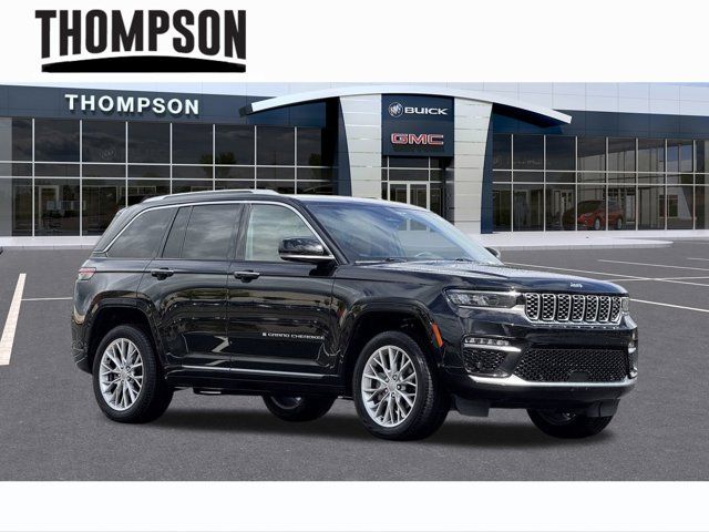 2023 Jeep Grand Cherokee Summit