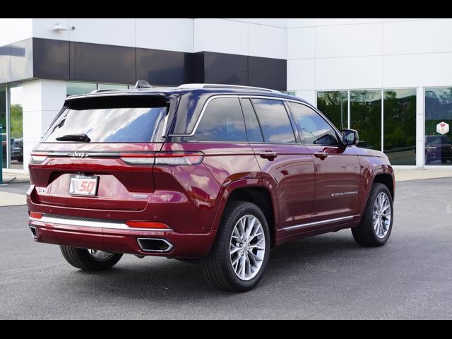 2023 Jeep Grand Cherokee Summit