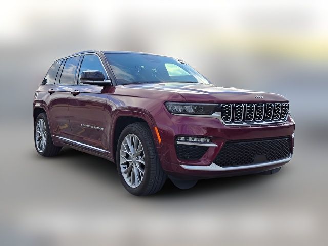 2023 Jeep Grand Cherokee Summit