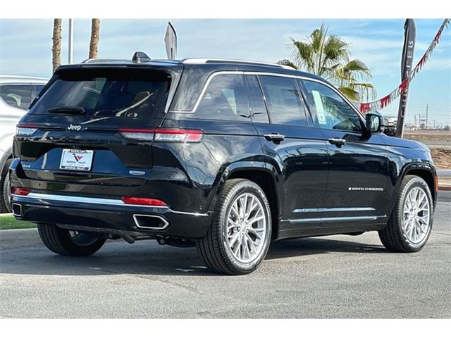 2023 Jeep Grand Cherokee Summit
