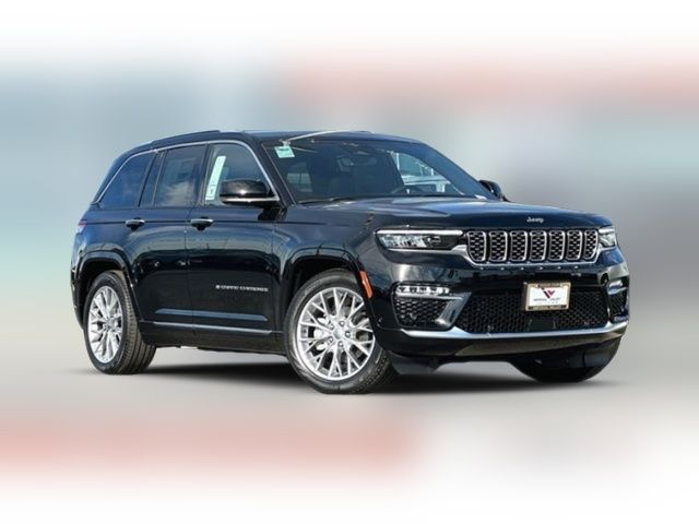 2023 Jeep Grand Cherokee Summit