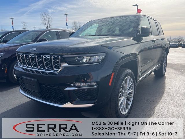 2023 Jeep Grand Cherokee Summit