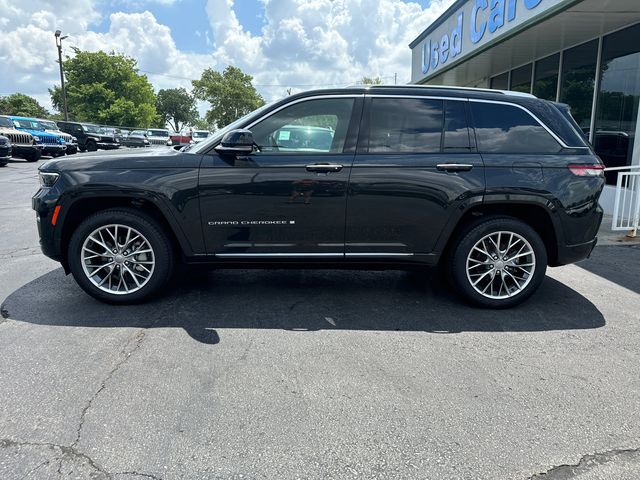 2023 Jeep Grand Cherokee Summit