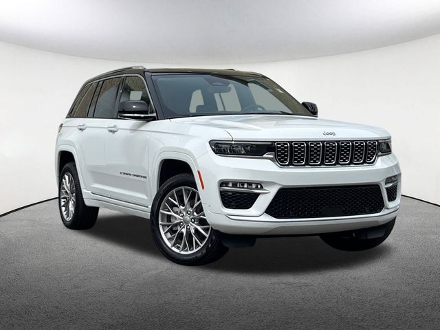 2023 Jeep Grand Cherokee Summit