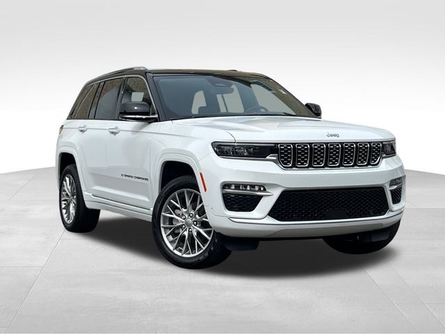 2023 Jeep Grand Cherokee Summit