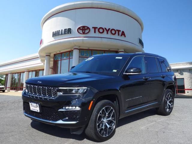 2023 Jeep Grand Cherokee Summit Reserve