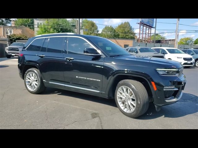 2023 Jeep Grand Cherokee Summit