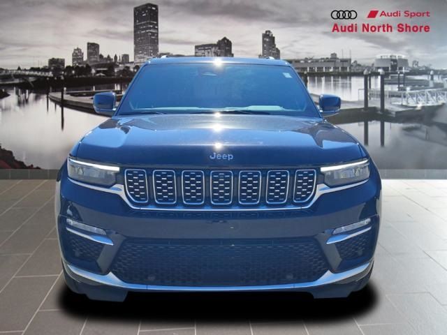 2023 Jeep Grand Cherokee Summit