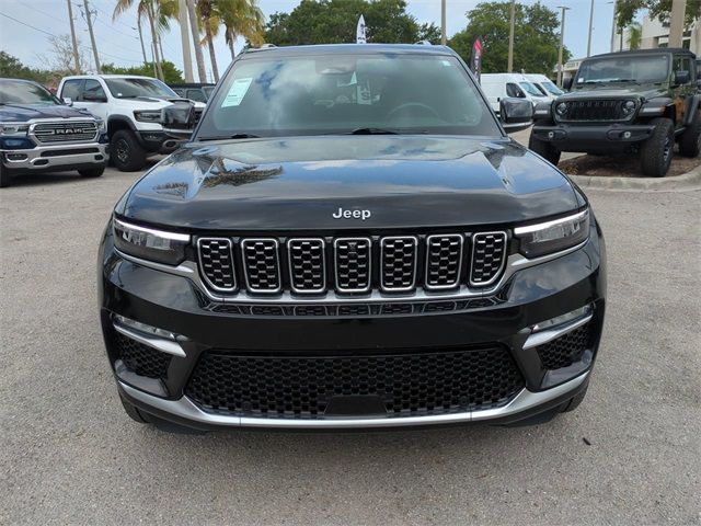 2023 Jeep Grand Cherokee Summit