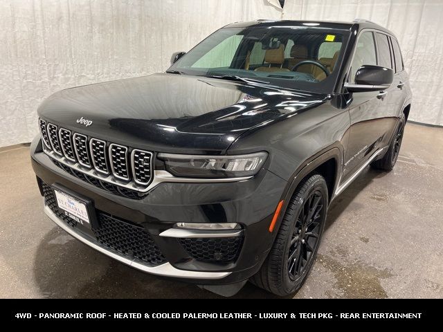 2023 Jeep Grand Cherokee Summit