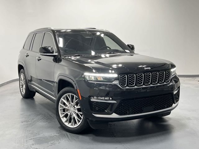 2023 Jeep Grand Cherokee Summit