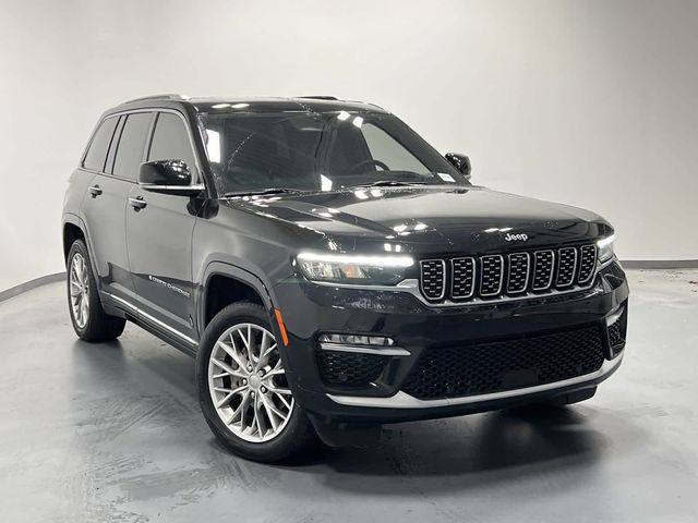 2023 Jeep Grand Cherokee Summit