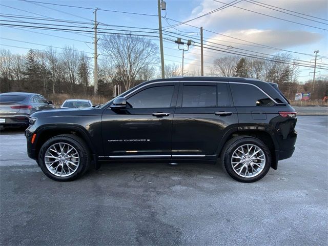 2023 Jeep Grand Cherokee Summit