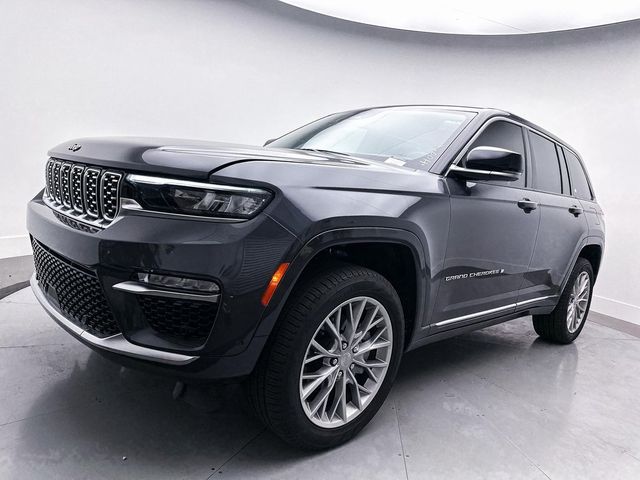 2023 Jeep Grand Cherokee Summit