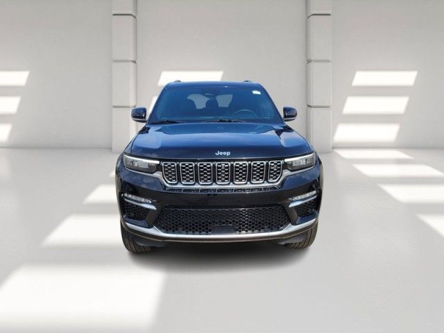 2023 Jeep Grand Cherokee Summit