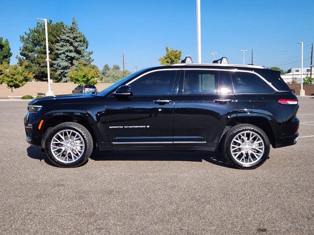 2023 Jeep Grand Cherokee Summit