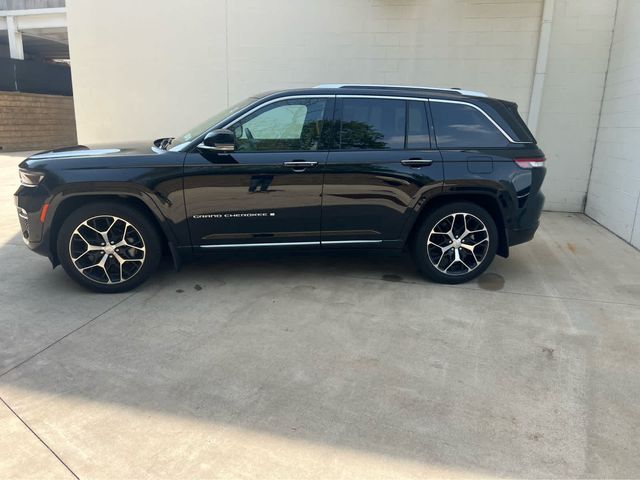 2023 Jeep Grand Cherokee Summit Reserve