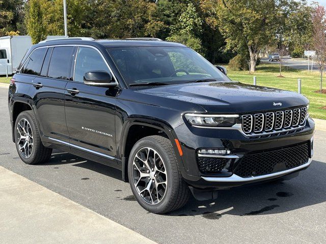 2023 Jeep Grand Cherokee Summit Reserve