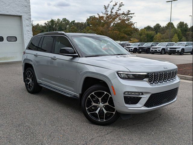 2023 Jeep Grand Cherokee Summit Reserve