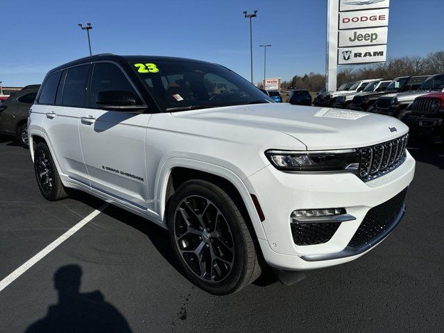 2023 Jeep Grand Cherokee Summit Reserve