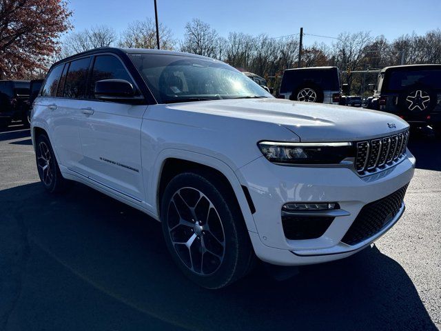 2023 Jeep Grand Cherokee Summit Reserve