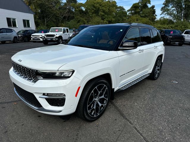 2023 Jeep Grand Cherokee Summit Reserve