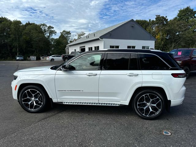 2023 Jeep Grand Cherokee Summit Reserve