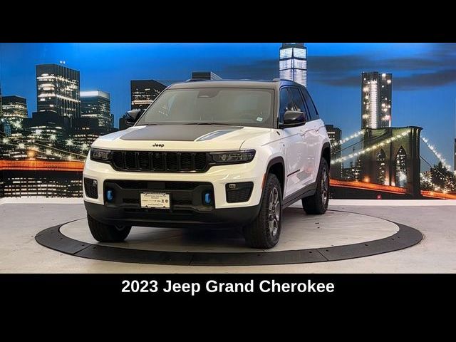 2023 Jeep Grand Cherokee 4xe Trailhawk