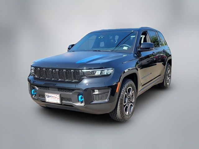 2023 Jeep Grand Cherokee 4xe Trailhawk