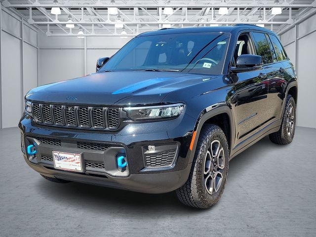 2023 Jeep Grand Cherokee 4xe Trailhawk