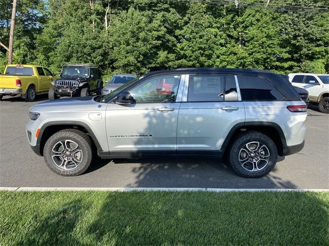 2023 Jeep Grand Cherokee 4xe Trailhawk